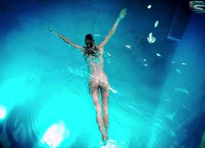 Tricia Helfer in Ascension [S1E3-2014]