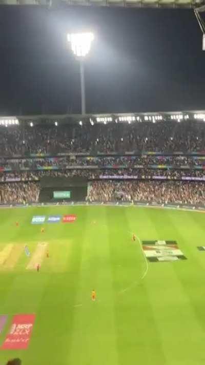 Ground reaction after surya hits final six.