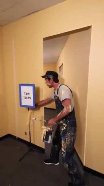 Painting walls in the backrooms (Source: @zachking_66 on TikTok)