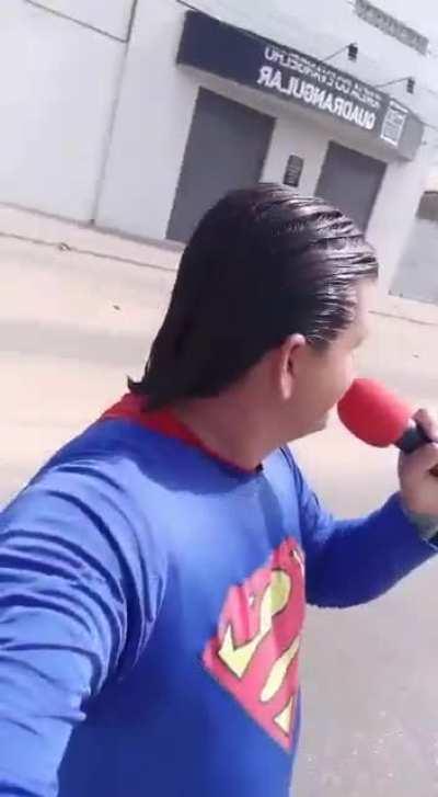 O Superman brasileiro é real