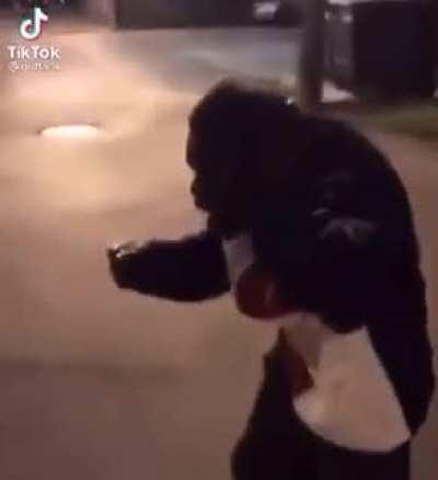 I’m deadass Crying 🤣