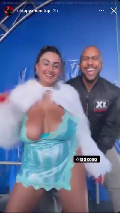 Story Nipslip👌🏻(Video)