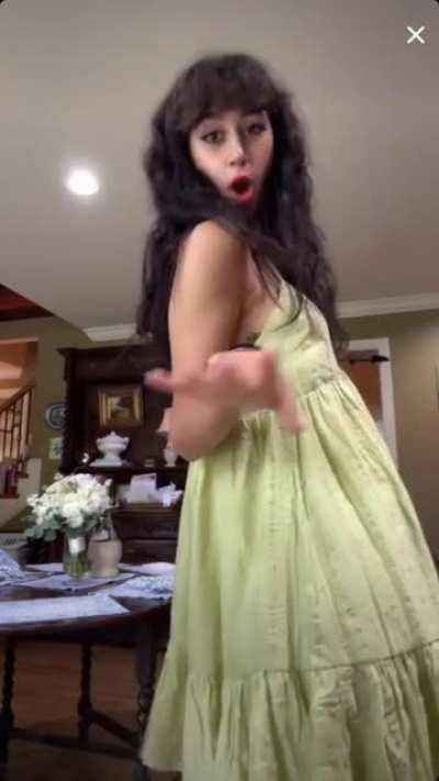 how i know she wasn’t wearing panties