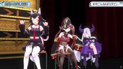 NOOO LAPLUS YOU CAN'T DO THAT IN FRONT OF THE CEO!!!