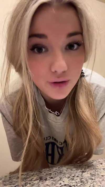 Breckie Hill - 2 mil views and she'll drop the link