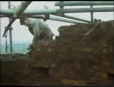 Fred Dibnah - taking down a factory chimney brick by brick