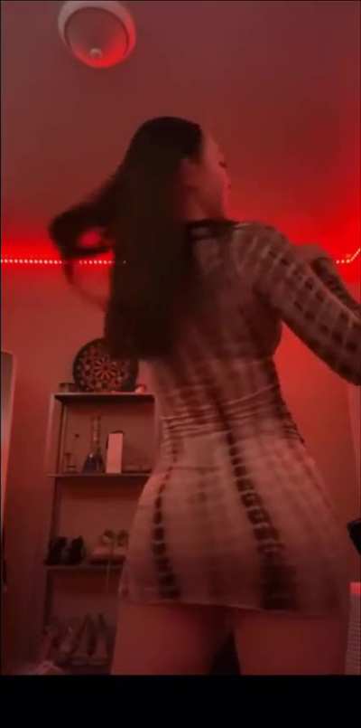 Who is this girl? From TikTok maybe?