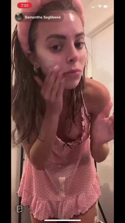 love a tiktok nip slip