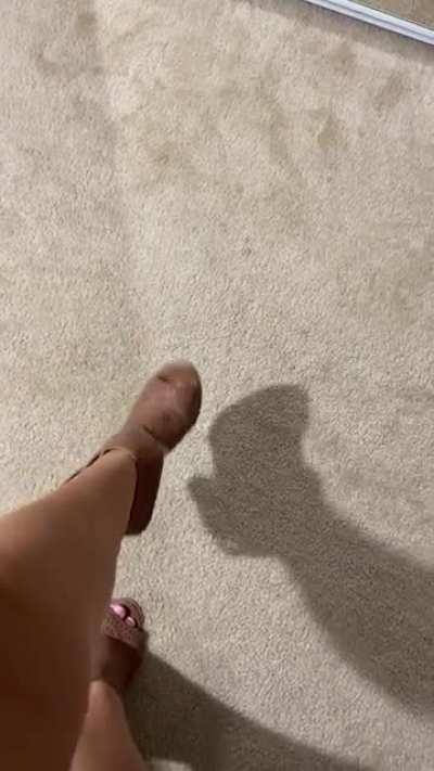 Who wants to worship these tired feet?