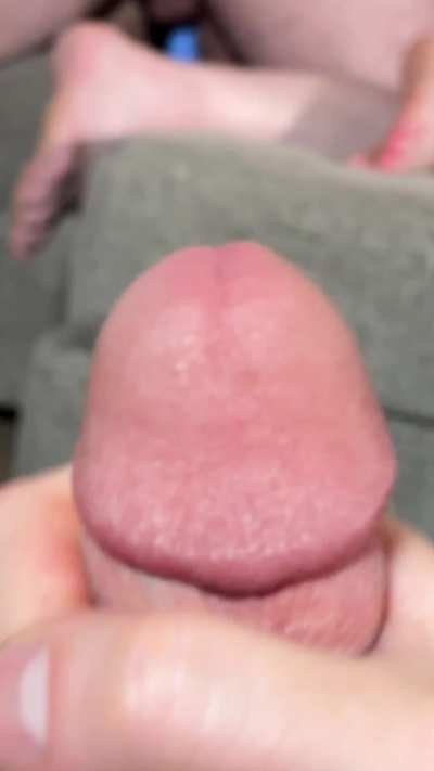 A lot of people ask how I go about selecting as a Hotwife, what my criteria is...and if I only go for muscular, super model types. For me it's all about the vibe check like this. Had a quick meet in a public place - felt each other out a bit. I liked his 