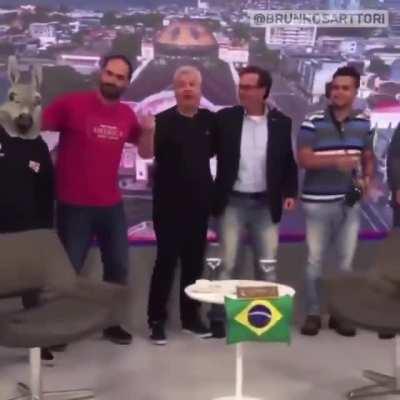 Se existe familícia mais fujona que essa eu desconheço