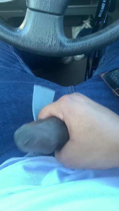 22M top looking for a cute femboy to be my lil princess slut kik: craziestmenace discord: menacecrazy 