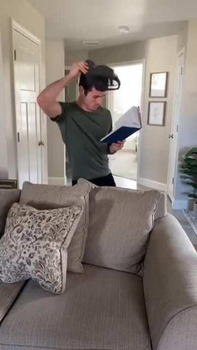 Whenever I start reading any Sanderson book