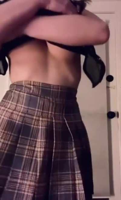 [Son4anything] come and bring your fun, detailed plots and we can play them! I am very versatile and love playing roleplays with sissy’s! Dm and let’s have a good night.