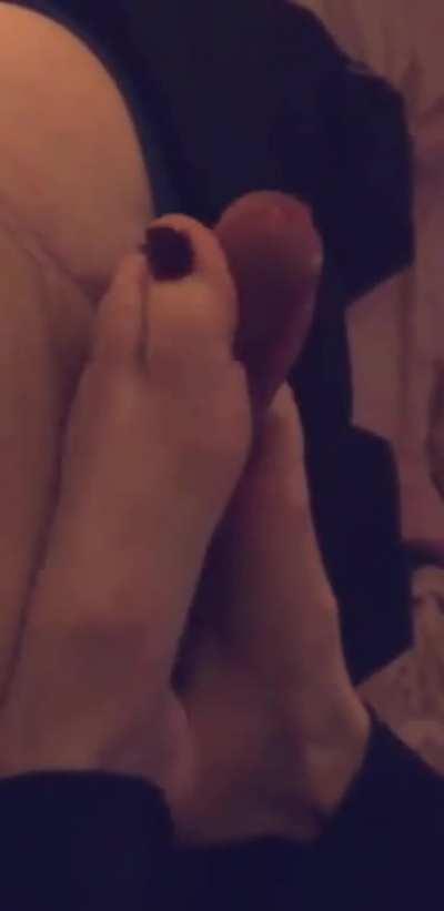 ❤footjob with soft sexy feet💦
