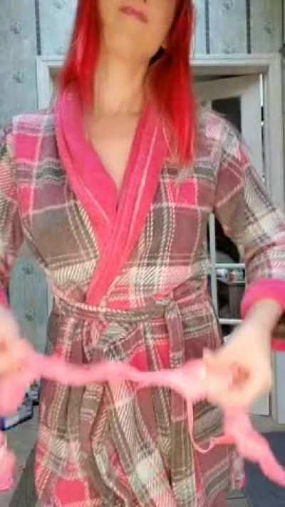 Please tell me you prefer mombods soft & squishy 💕