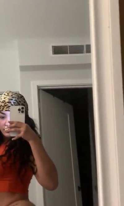 Too Comfortable 🧡