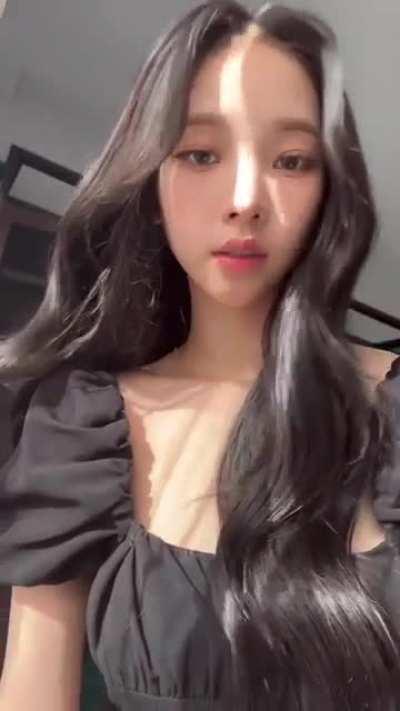 221016 aespa Instagram Story Updates with Karina #2