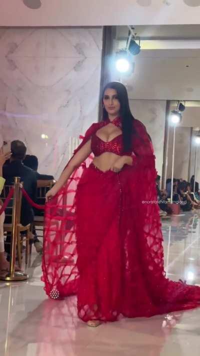 Greet Queen Nora Fatehi 