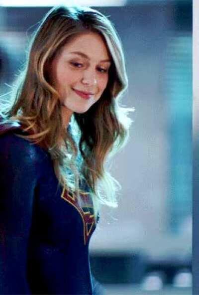 Melissa Benoist as Supergirl is so hot