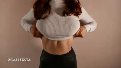 My boobs just wanted to say hi to your dick! 💕