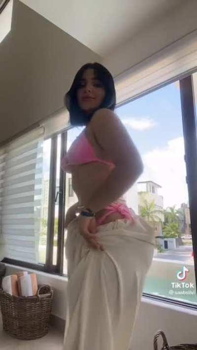 saabsilvi,/ mamasita culona