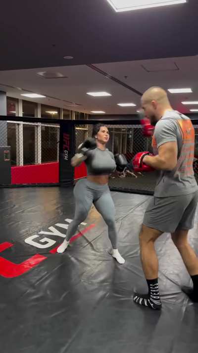 Don’t join a sub about fake asses if you don’t like em tf 