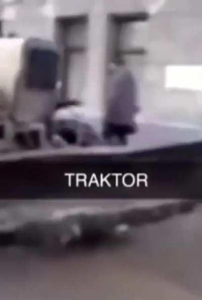 TRAKTOR