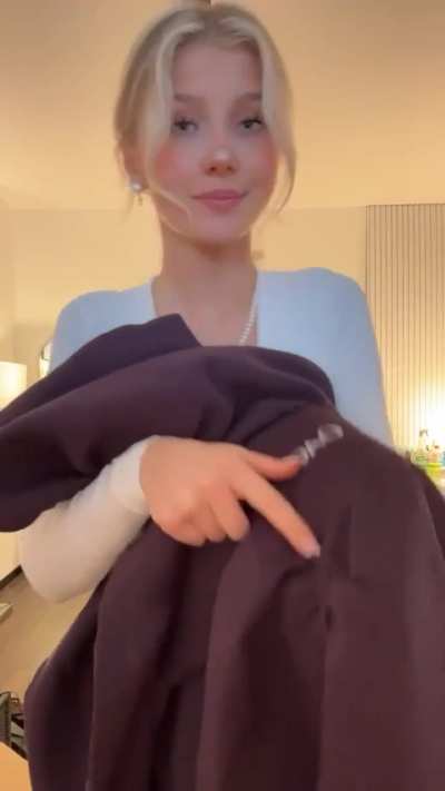 Wie schön kann eine Frau nur sein 😍