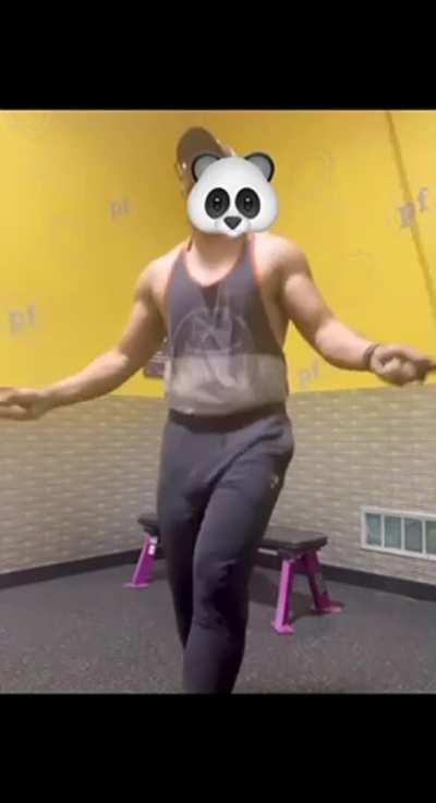 Don’t (m)ean to distract you at the gym..