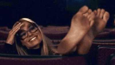 let's jerk off to Margot Robbie's feet