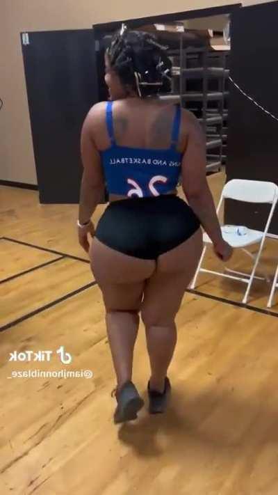 Shawty Got a Thick OL Booty !