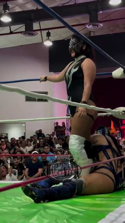 Yet another angle of Lady Maravillas stinkface to Lady Shani 9/20/25