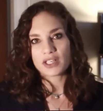 deutsche bank foncusu nevsin kendisi gibi fon almayip “KACAK SIGINMACI” sever olmayanlari troll olmakla sucluyor