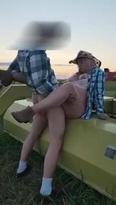 what happens on the farm, stays on the farm