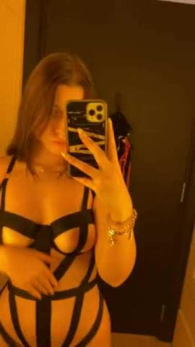 i am very horny right now do you want to join me