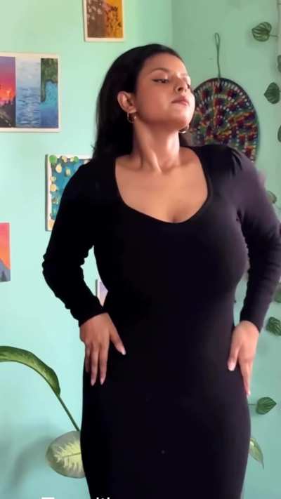 looks good in anything