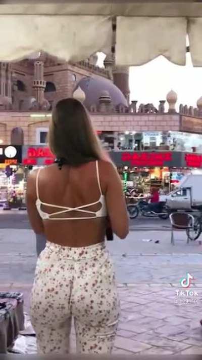 Soft & Jiggly No.213 (Walk It) 💯😍