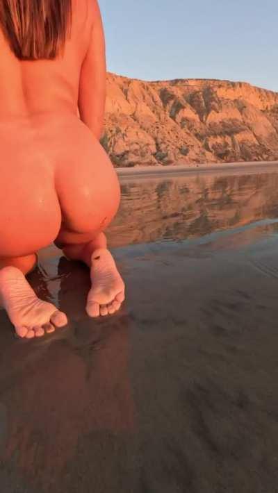 I love flashing my holes and soles at the nude beach!