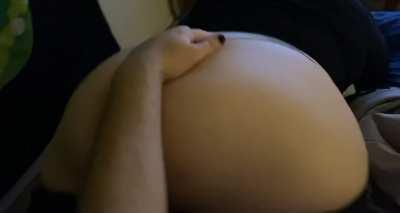 Please pull your cock out and stroke it to me 🤤😘