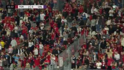 Mihailovic calmly curls the free kick home to double Toronto's lead | Toronto FC [2] - 0 Orlando City 34'