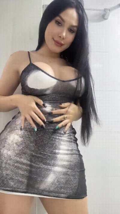 If you like girls with a little bit of extra.....we're meant to be🤭 Check my OF for more hottest and wildest content🥵