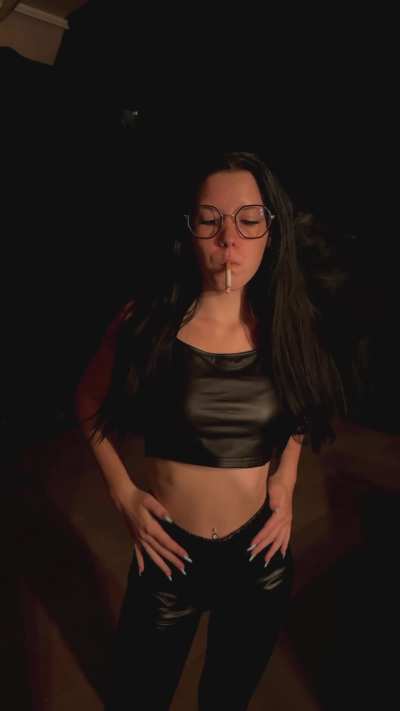 Midnight smoke in tight leather… join me under the stars? 🌙💨