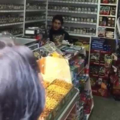 8 mart dunya madinlar gununuz kutlu olsun <3