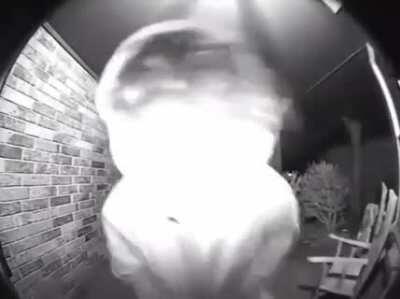 Seria bom se um certo alguém mantesse a boca fechada 😁