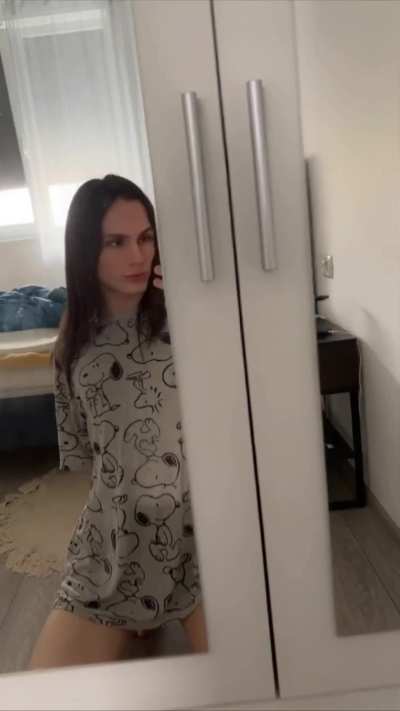 Hottest GIF ever posted on Reddit