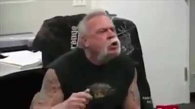 suportes brigando por uma pink ward na tribrush enquanto os adcs farmam