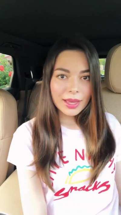 Miranda Cosgrove