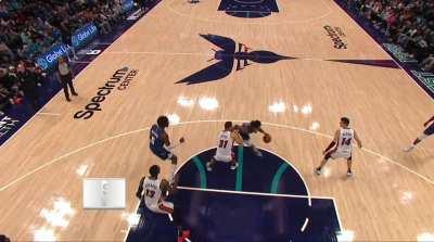 [Highlight] Dennis Smith rises up and shows Strus who his daddy is!