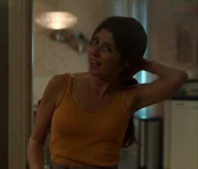 Anyone else find Marisa Tomei this scene incredibly sexy or is it just me? (Spider-Man: Homecoming)